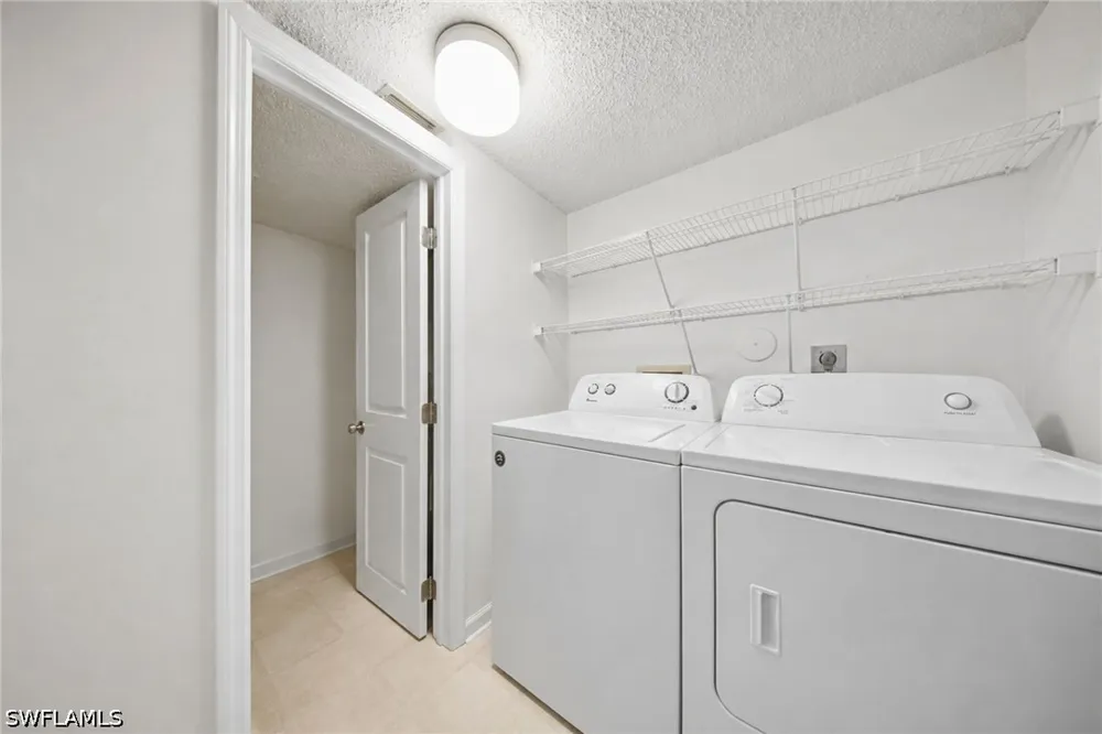 Deauville Circle #D106 Naples, FL 34112
