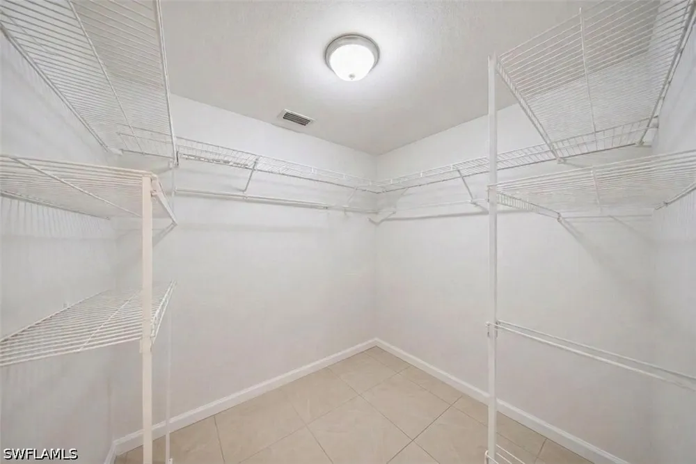 Deauville Circle #D106 Naples, FL 34112