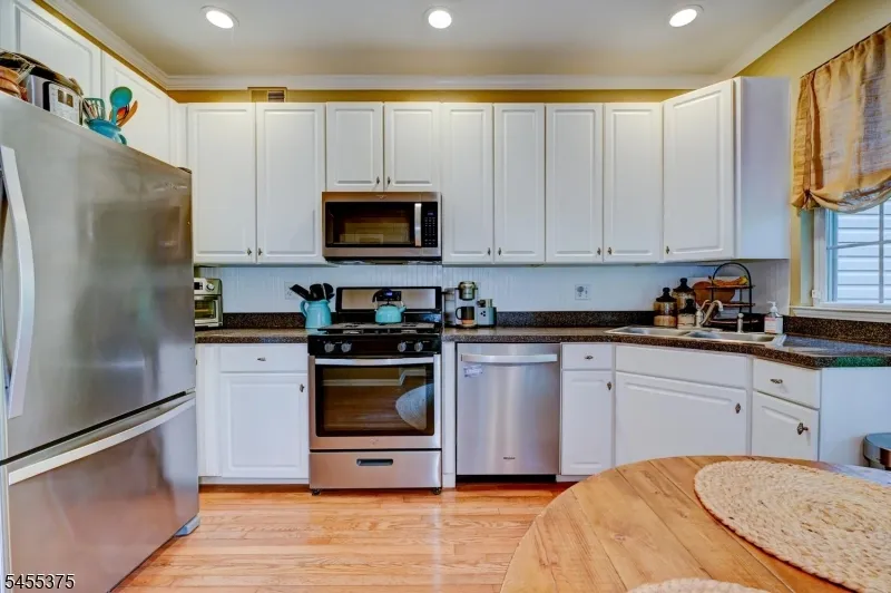 47 LOFT Dr Bridgewater, NJ 08836
