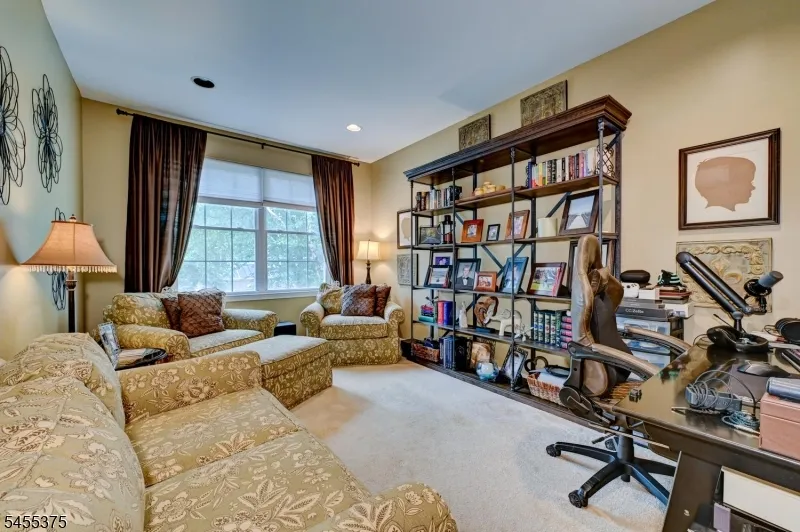 47 LOFT Dr Bridgewater, NJ 08836
