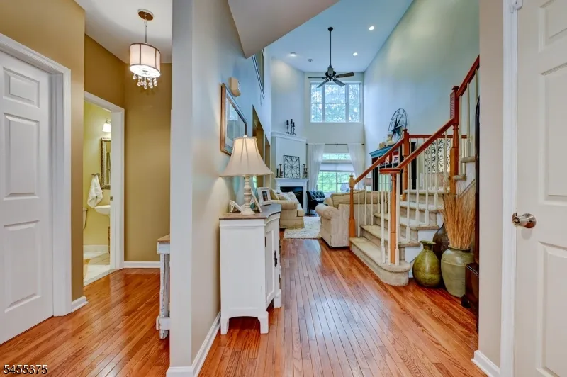 47 LOFT Dr Bridgewater, NJ 08836