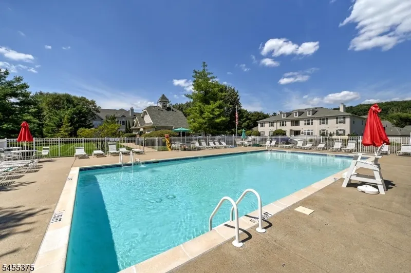 47 LOFT Dr Bridgewater, NJ 08836