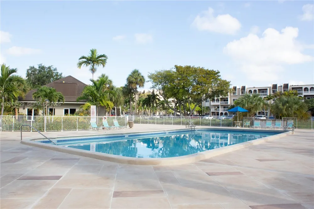 7860 Camino Real #L-406 Miami, FL 33143