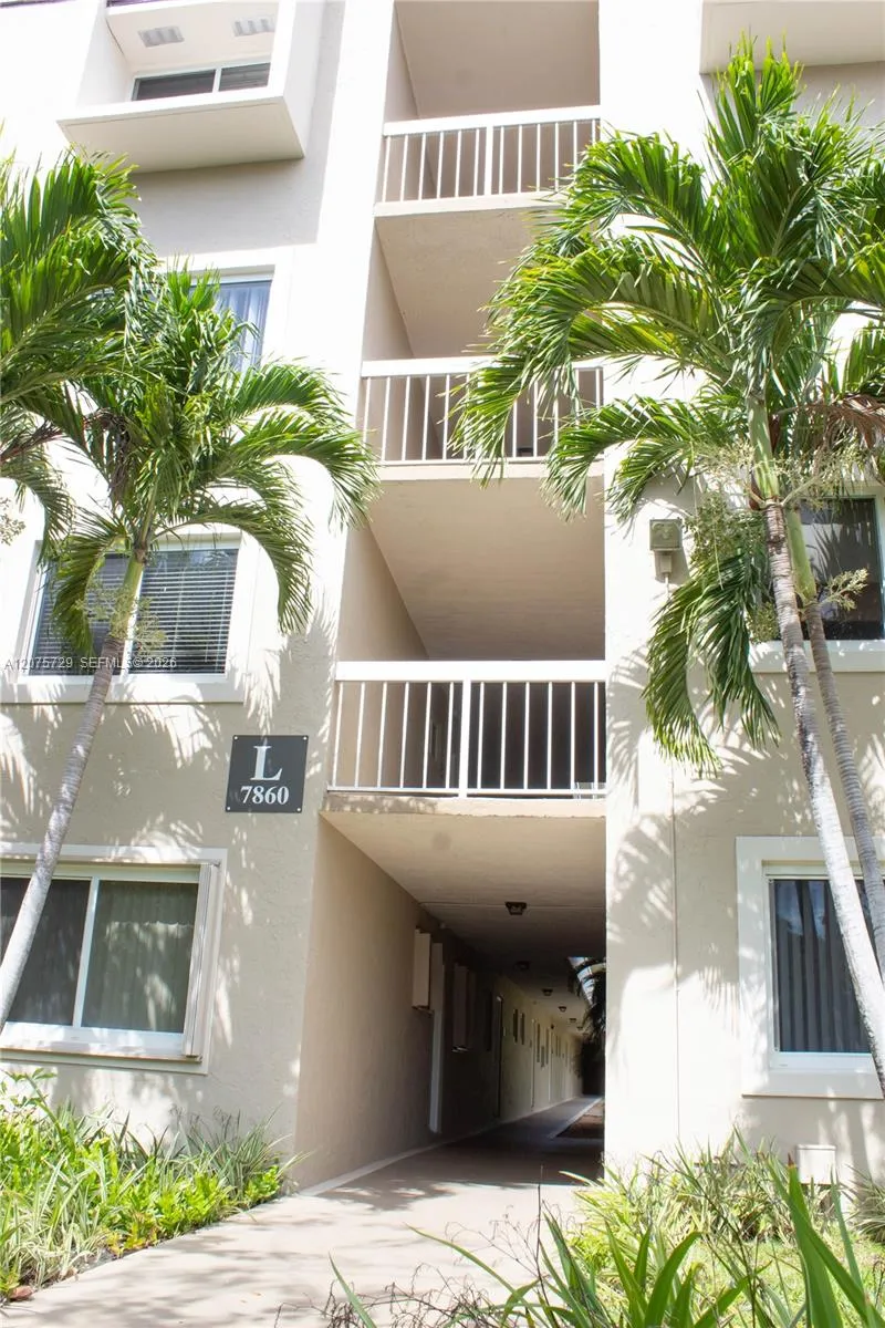 7860 Camino Real #L-406 Miami, FL 33143