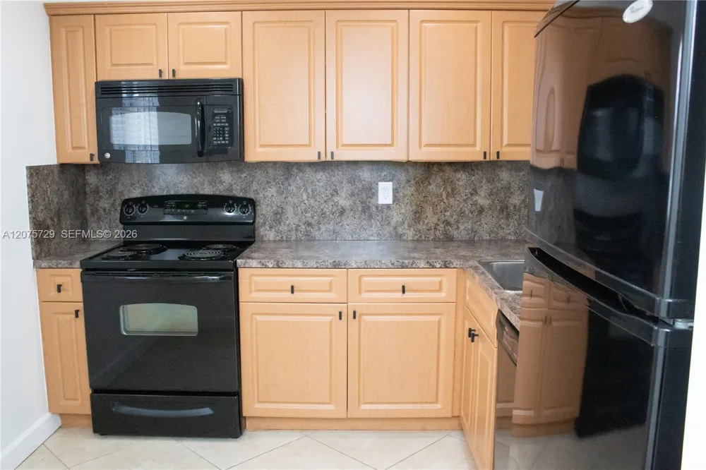 7860 Camino Real #L-406 Miami, FL 33143