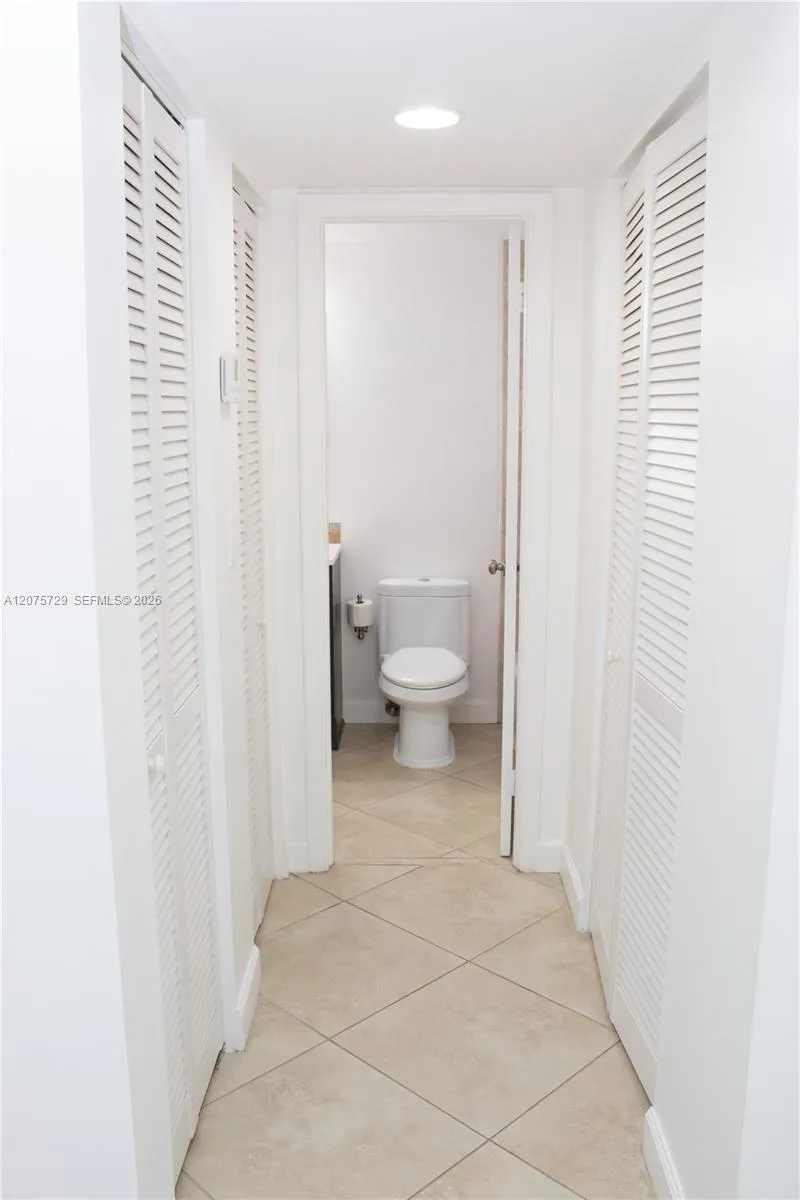 7860 Camino Real #L-406 Miami, FL 33143