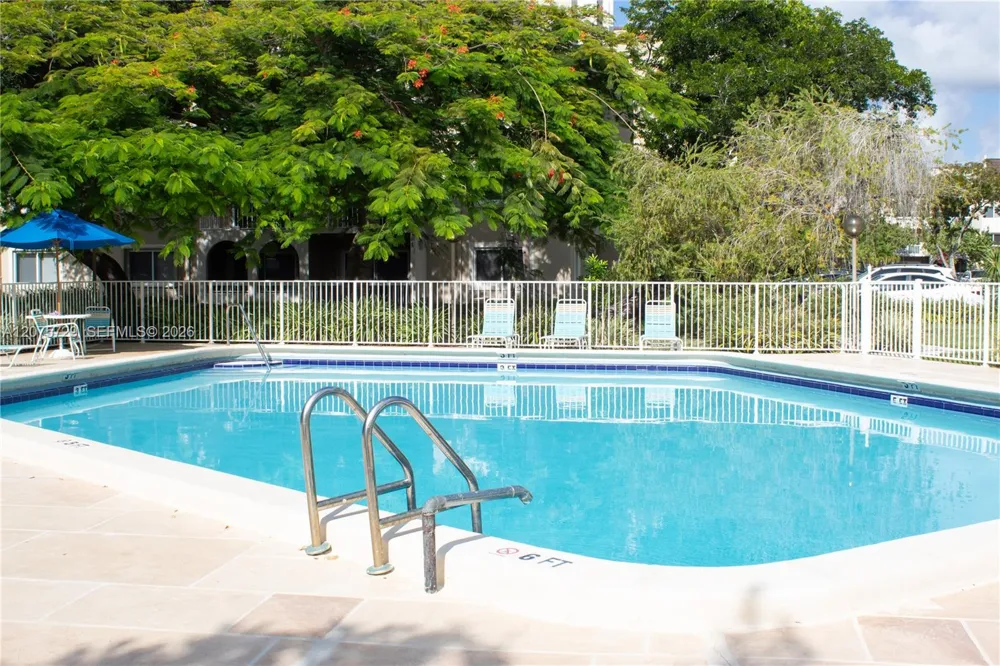 7860 Camino Real #L-406 Miami, FL 33143