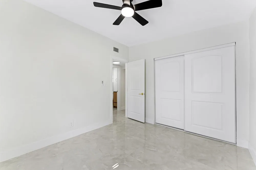 431 Ficus Tree Drive Lantana, FL 33462