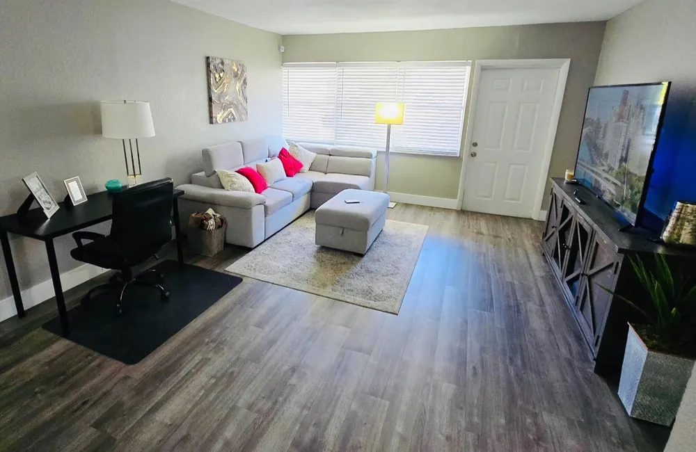 401 Golden Isles Drive #203 Hallandale Beach, FL 33009
