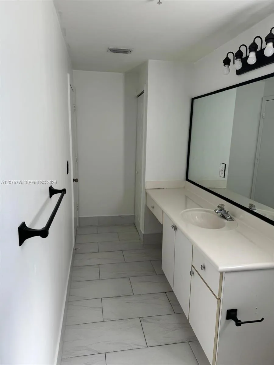 Address Not Shown Doral, FL 33178