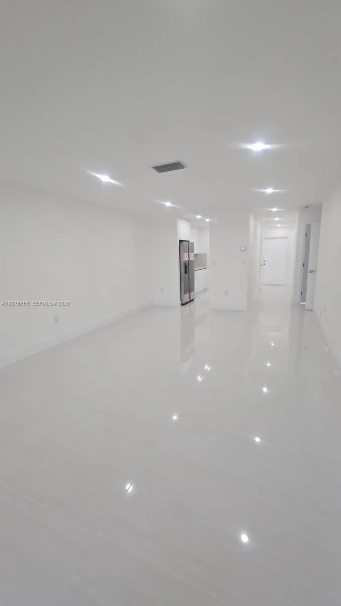 3050 NW 106th Ave #7 Sunrise, FL 33322