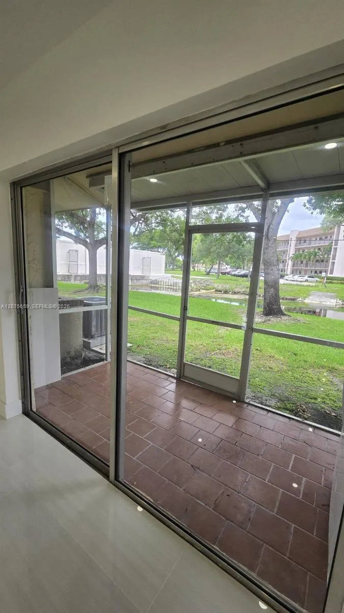 3050 NW 106th Ave #7 Sunrise, FL 33322