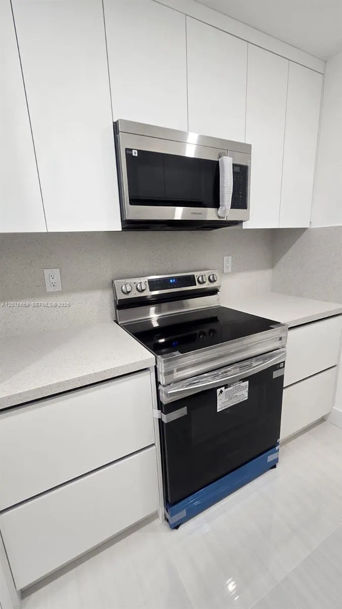 3050 NW 106th Ave #7 Sunrise, FL 33322
