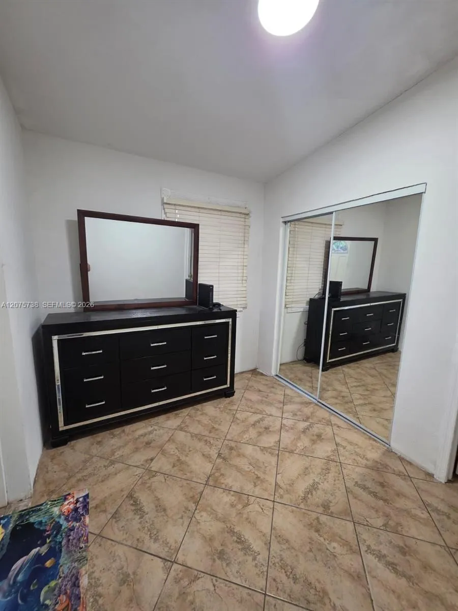 4570 SW 39th St West Park, FL 33023
