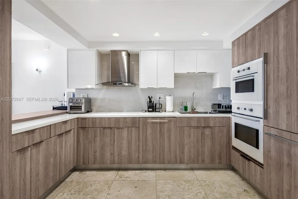 20225 NE 34th Ct #1119 Aventura, FL 33180