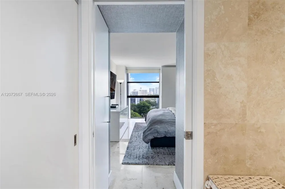 20225 NE 34th Ct #1119 Aventura, FL 33180