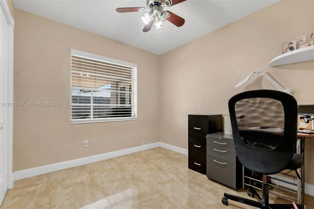 6049 W 14th Ct Hialeah, FL 33012