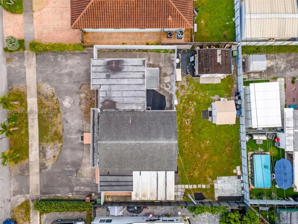 6049 W 14th Ct Hialeah, FL 33012