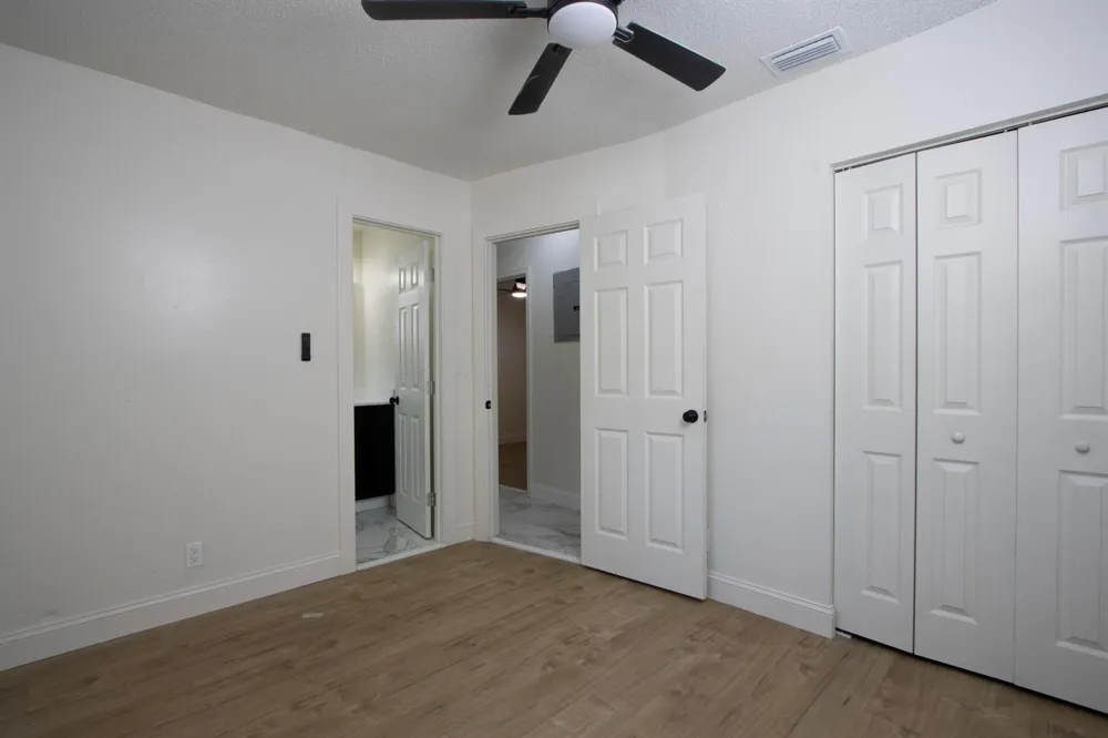 1830 NE 2ND LANE NE Boynton Beach, FL 33435