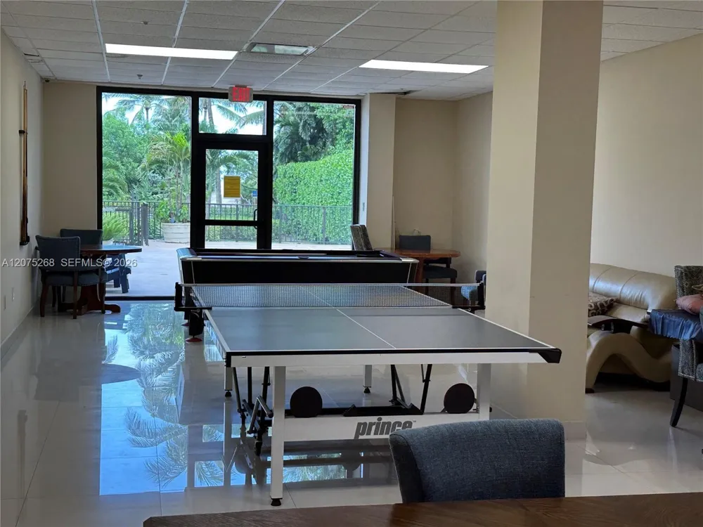 1623 Collins Ave #312 Miami Beach, FL 33139