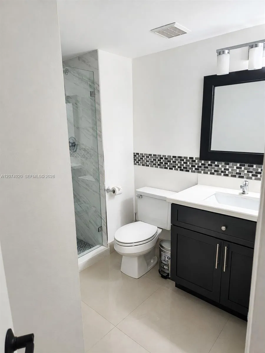 16511 Blatt Blvd #103 Weston, FL 33326