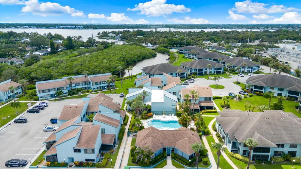 950 S Kanner Highway #Unit B31 Stuart, FL 34994