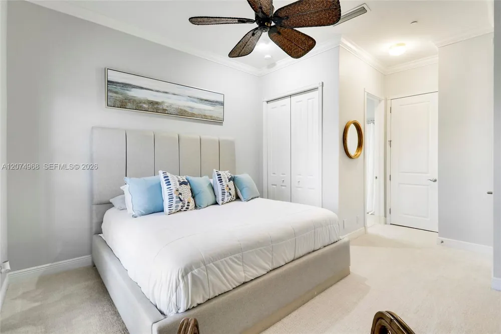 703 Del Sol Cir #703 Tequesta, FL 33469