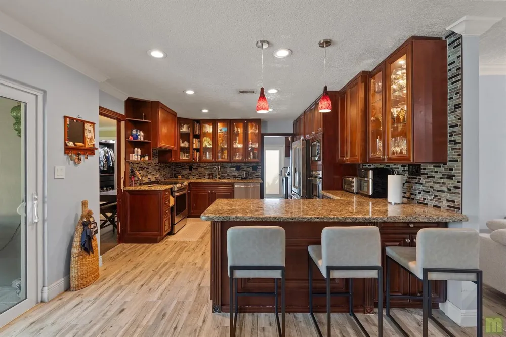 291 Lake Drive Coconut Creek, FL 33066
