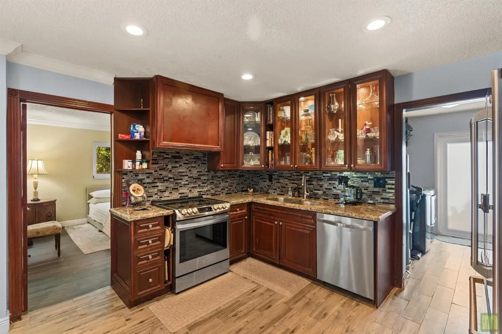 291 Lake Drive Coconut Creek, FL 33066