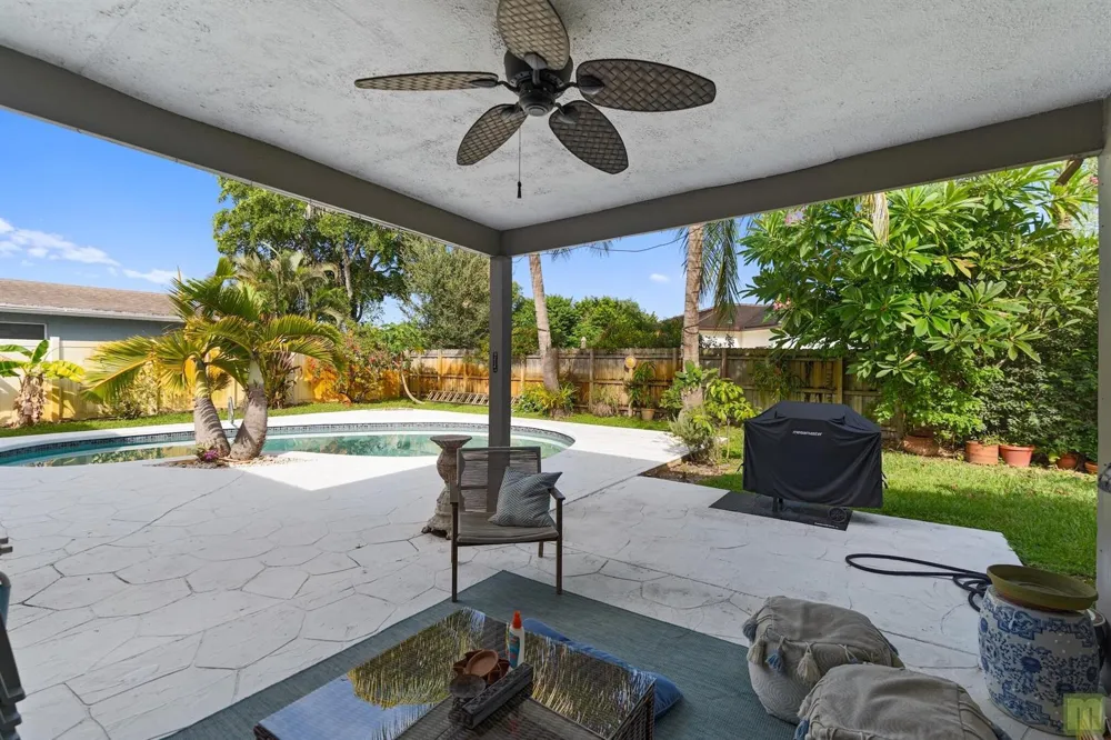 291 Lake Drive Coconut Creek, FL 33066