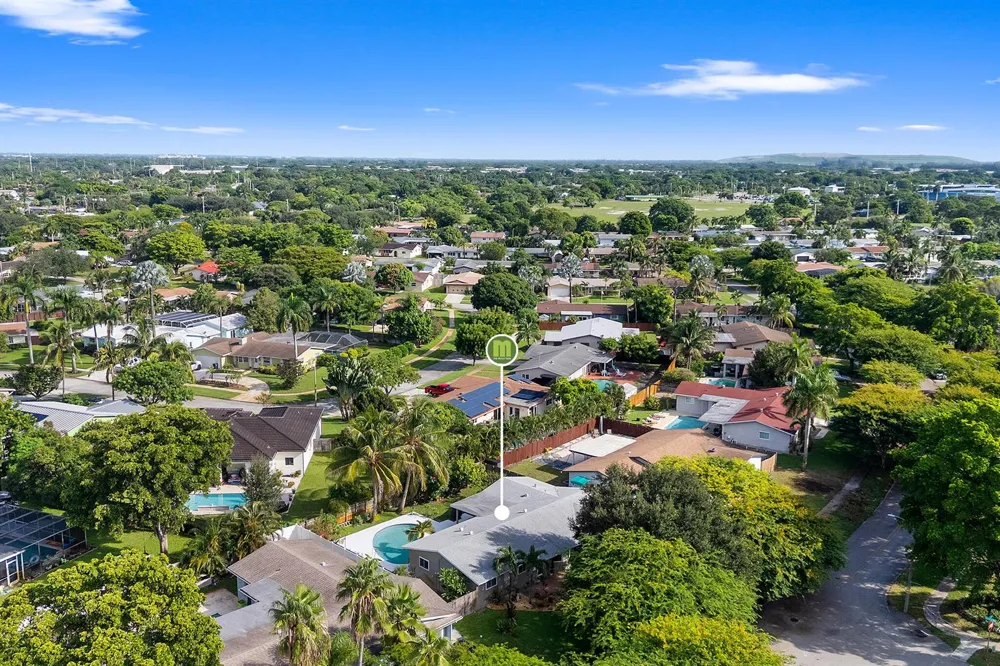 291 Lake Drive Coconut Creek, FL 33066
