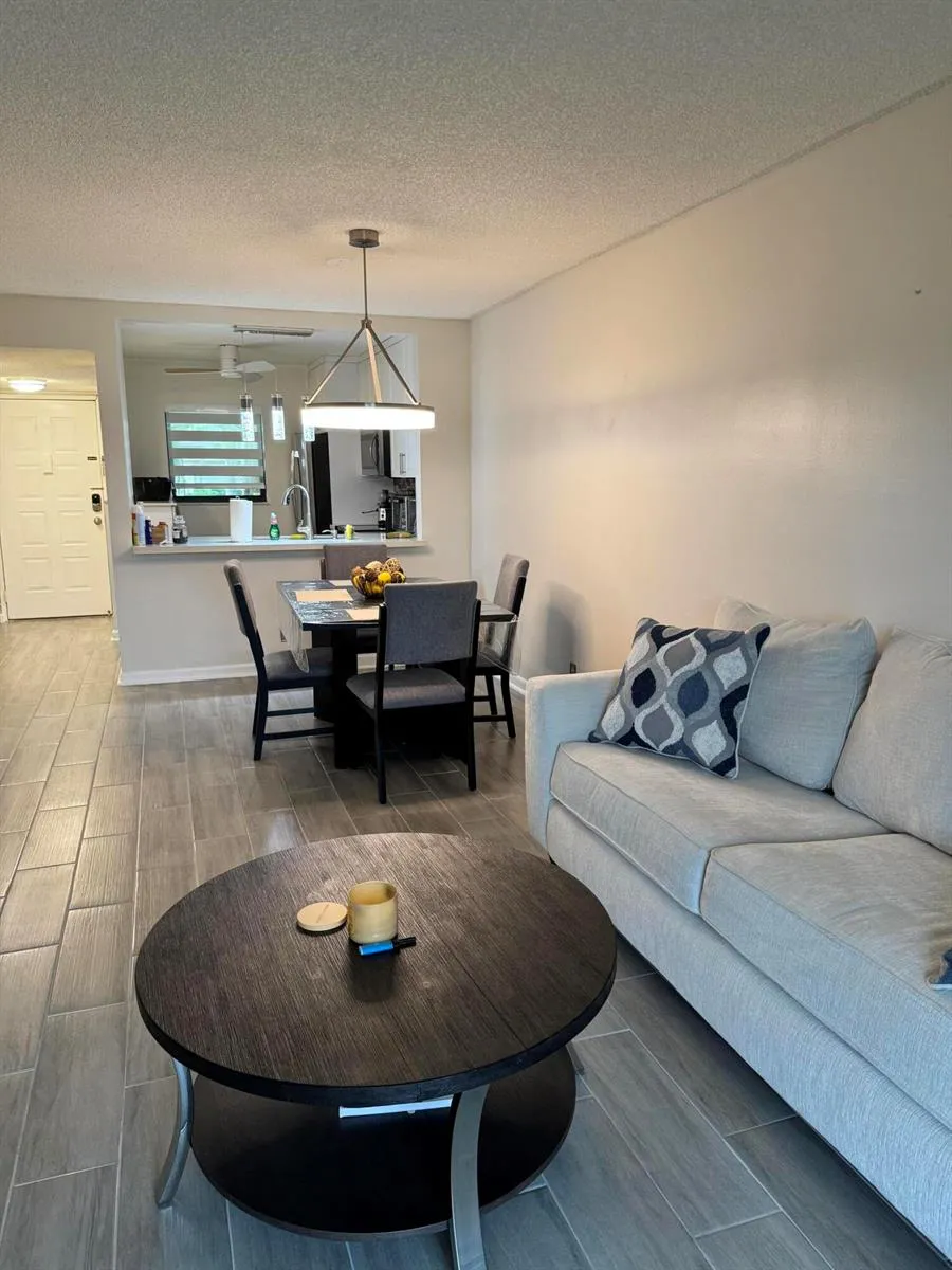 7142 GOLF COLONY COURT #206 Lake Worth, FL 33467