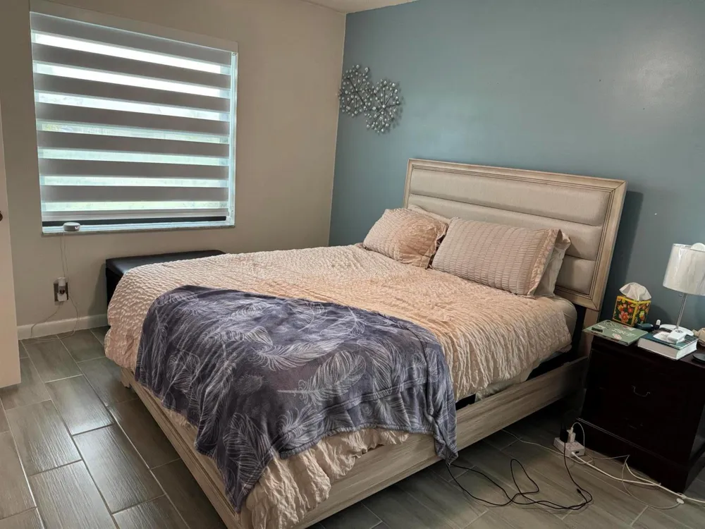 7142 GOLF COLONY COURT #206 Lake Worth, FL 33467