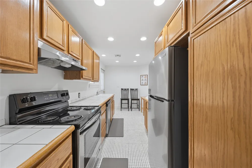 1238 S Elgin Avenue #A & B Tulsa, OK 74120
