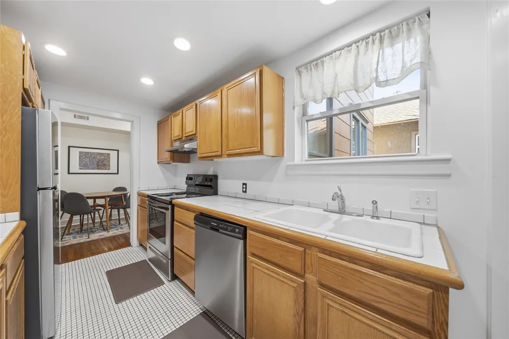 1238 S Elgin Avenue #A & B Tulsa, OK 74120