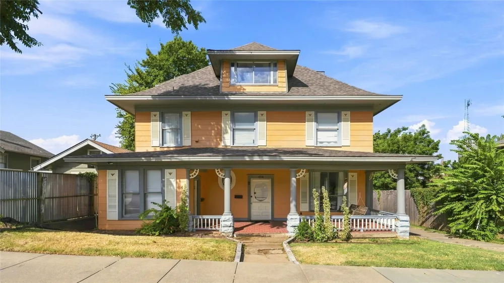 1238 S Elgin Avenue #A & B Tulsa, OK 74120