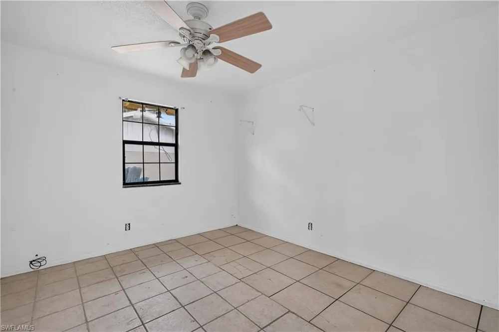 11535 Chapman Avenue Bonita Springs, FL 34135