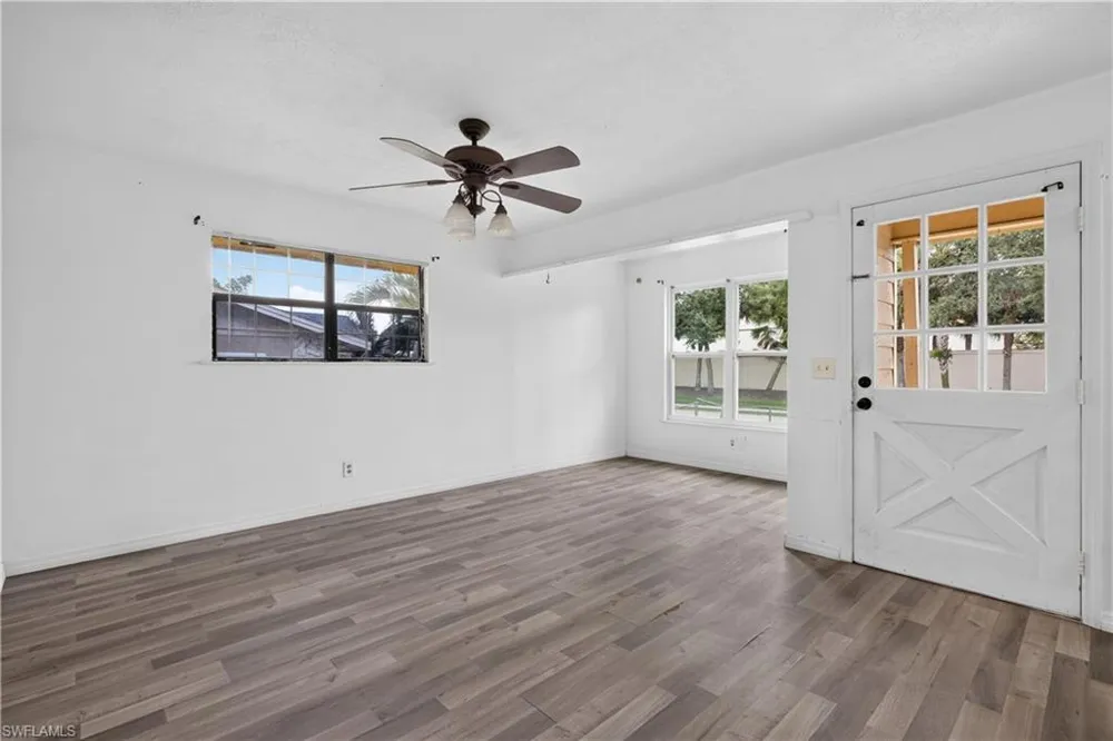 11535 Chapman Avenue Bonita Springs, FL 34135