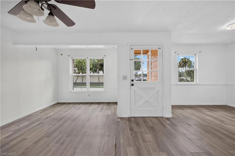 11535 Chapman Avenue Bonita Springs, FL 34135