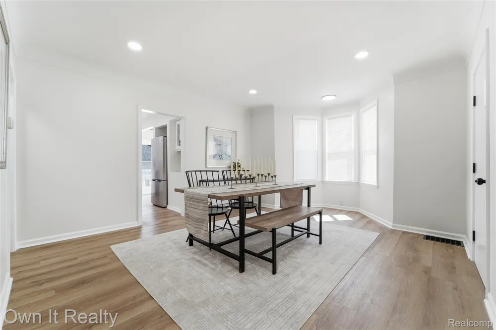168 Kerby Road Grosse Pointe Farms City, MI 48236