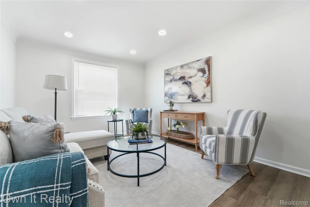 168 Kerby Road Grosse Pointe Farms City, MI 48236