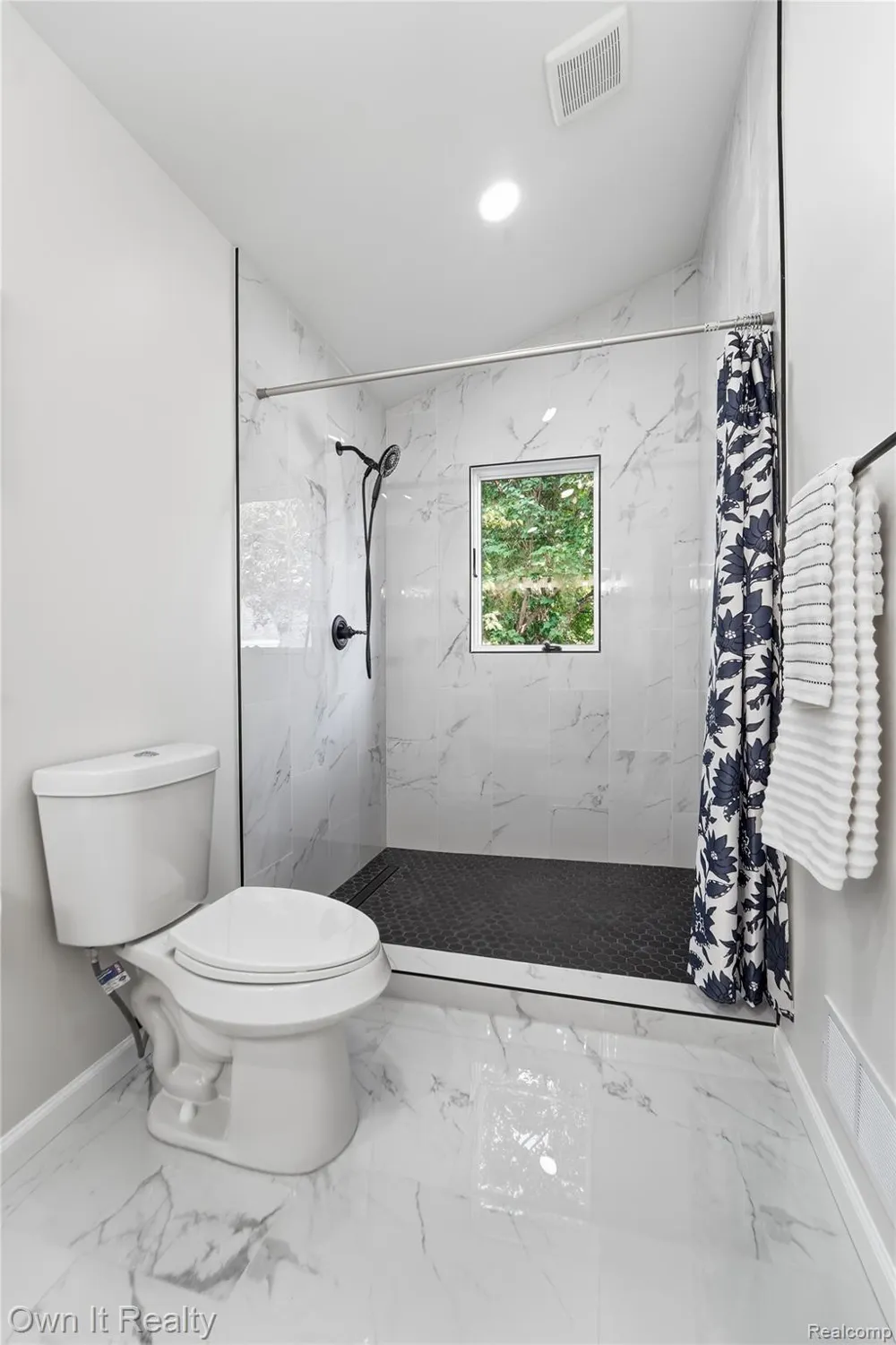 168 Kerby Road Grosse Pointe Farms City, MI 48236
