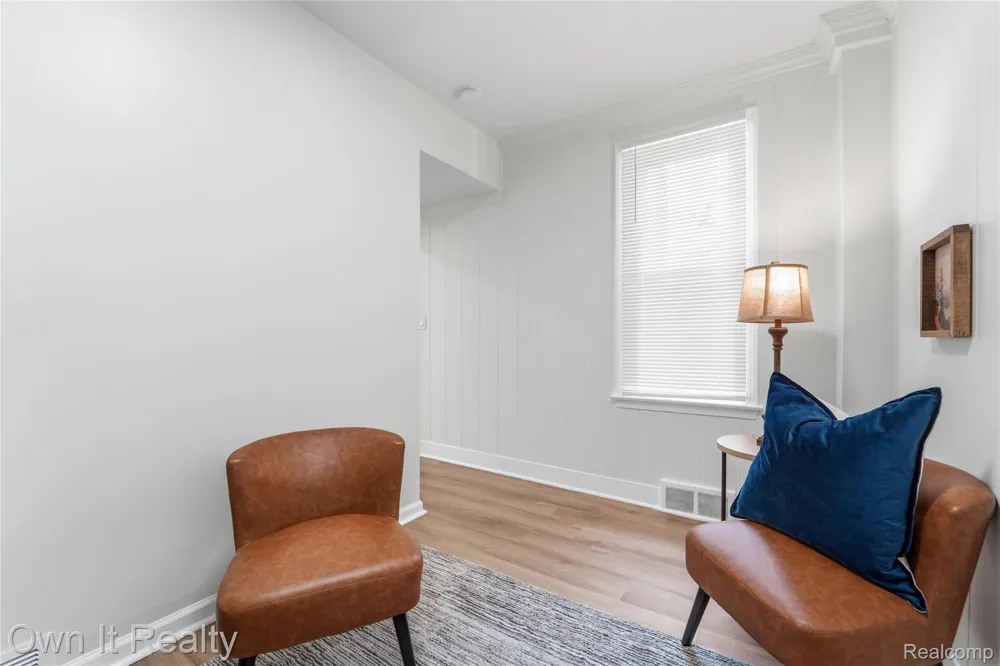 168 Kerby Road Grosse Pointe Farms City, MI 48236