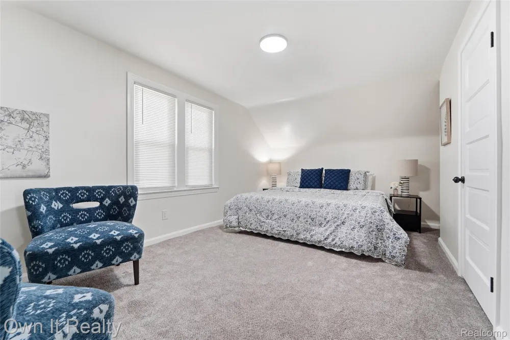 168 Kerby Road Grosse Pointe Farms City, MI 48236