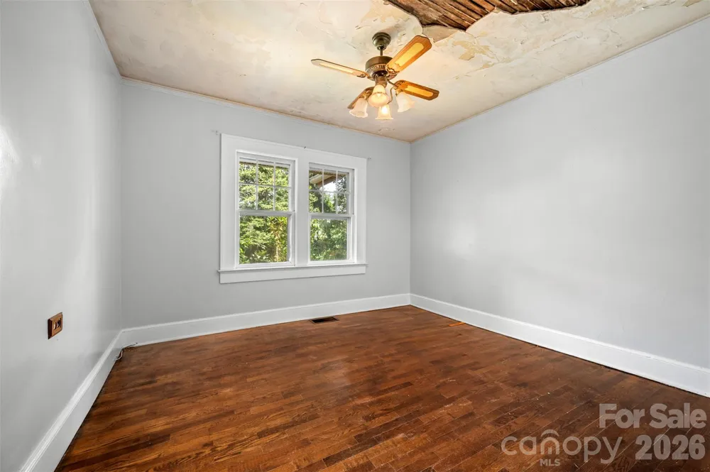 375 E King Street East Flat Rock, NC 28726