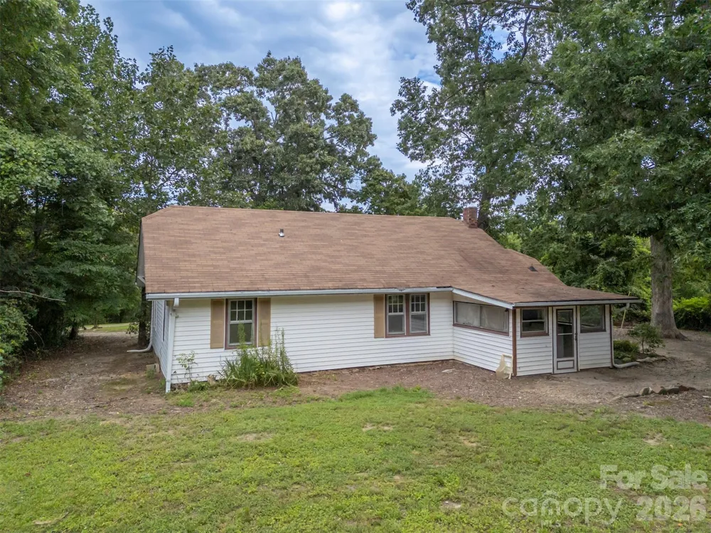 375 E King Street East Flat Rock, NC 28726