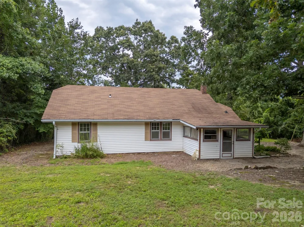 375 E King Street East Flat Rock, NC 28726
