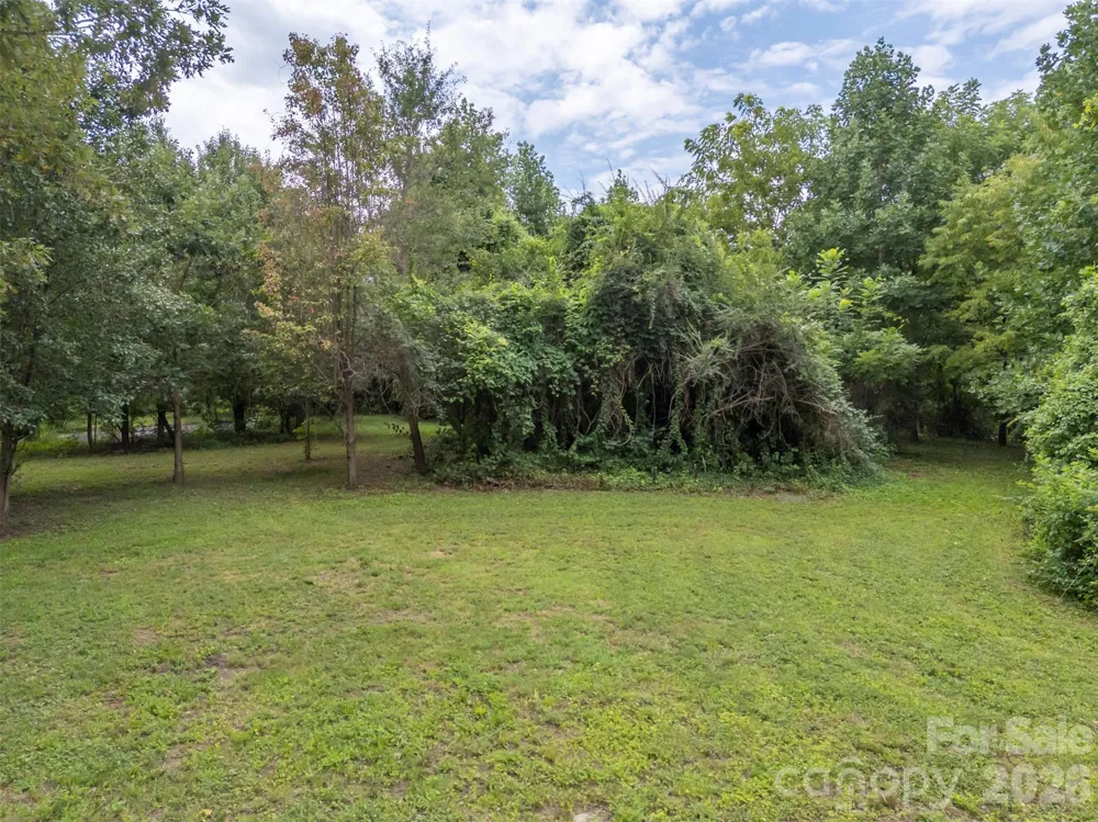 375 E King Street East Flat Rock, NC 28726