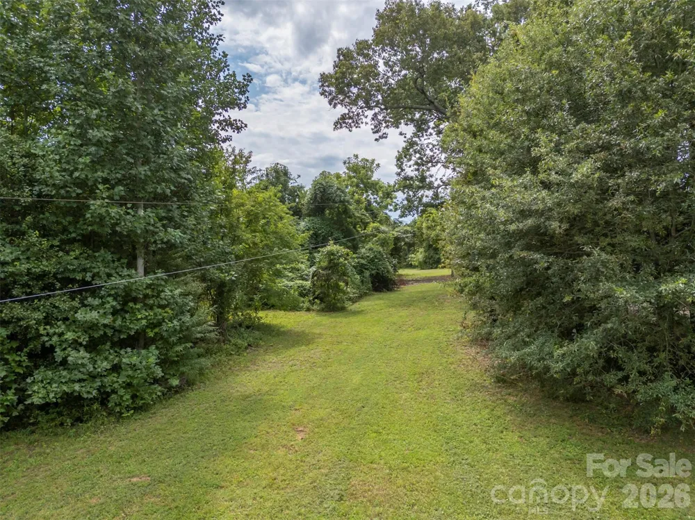 375 E King Street East Flat Rock, NC 28726