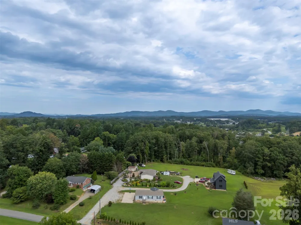 375 E King Street East Flat Rock, NC 28726